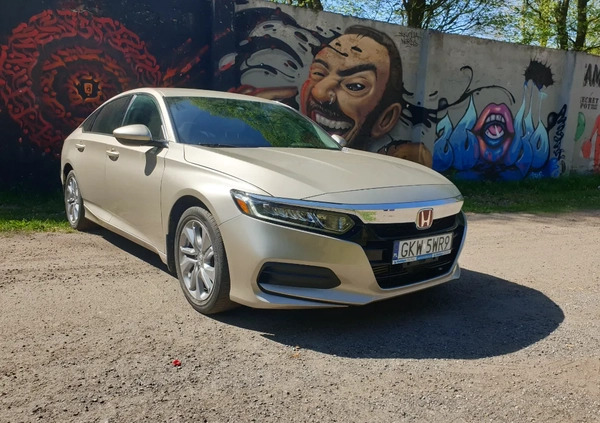 Honda Accord cena 74900 przebieg: 92000, rok produkcji 2018 z Kwidzyn małe 596